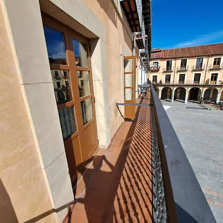 Feeling Home Plaza Mayor Leon Exterior photo
